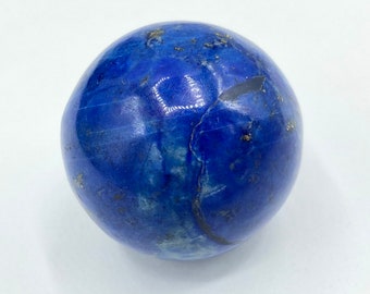 Lapis Lazuli Ball (33x33x30mm, 71 grams)@W210