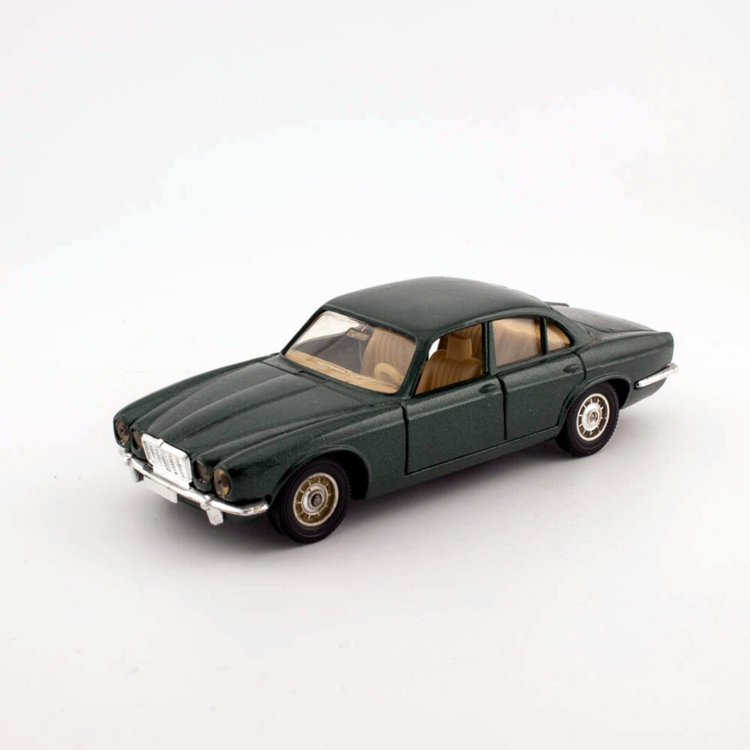 Miniature Solido Jaguar Le Mans 1/43 – Vert, Made In France, Collection
