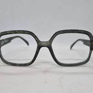 Saphira Frame - Etsy