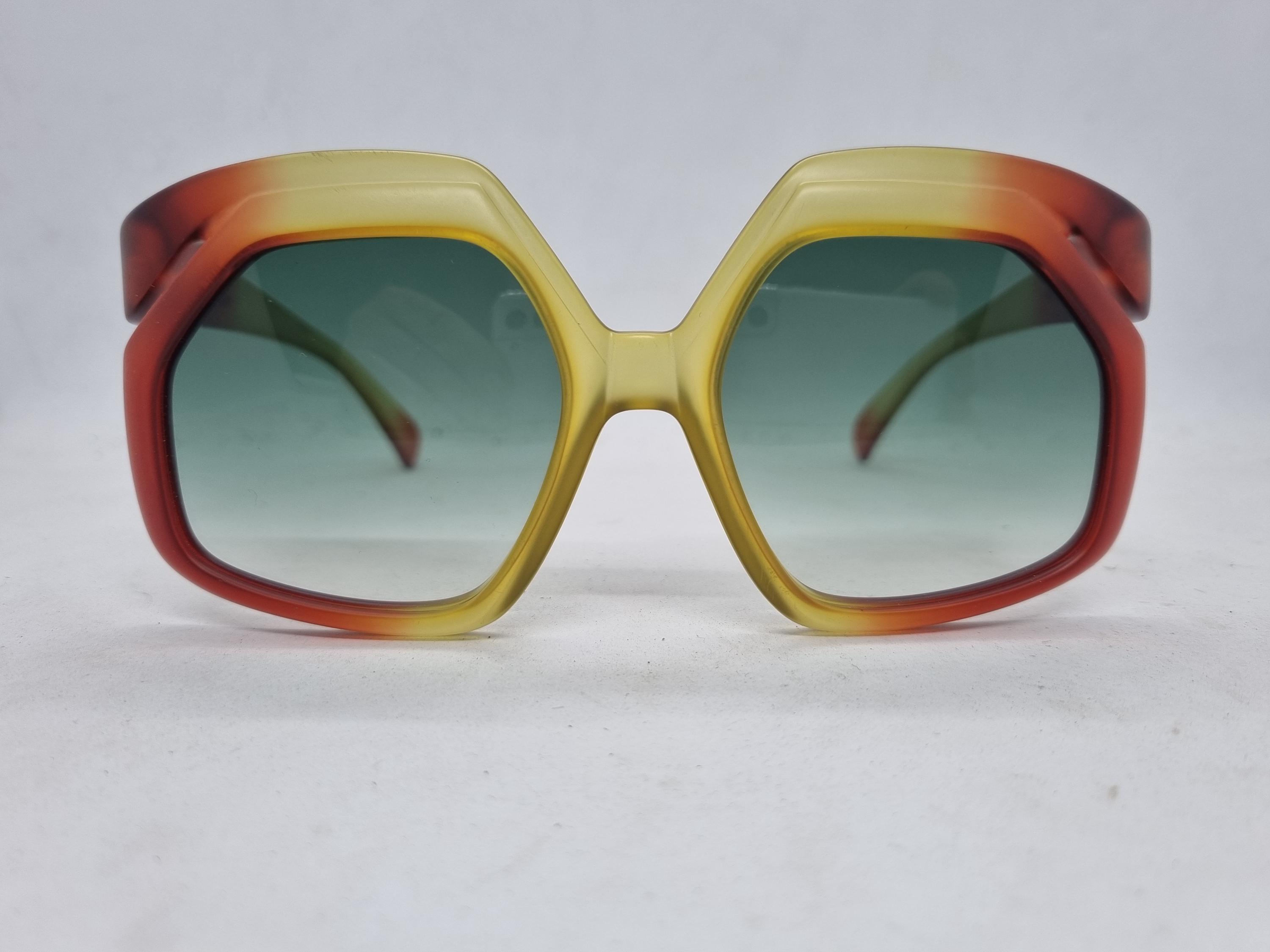 Vintage CHRISTIAN DIOR 2006 OVERSIZE Yellow Red Green Frame