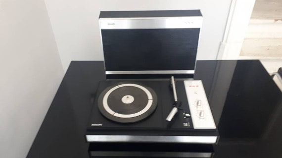 Vintage Philips 504 Turntable Mono Portable Recordplayer 60s Etsy Vintage Philips 504 Turntable Mono Portable Recordplayer 60s Etsy