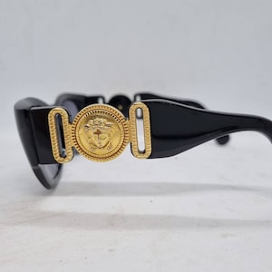 Vintage GIANNI VERSACE Mod. 413/A Col. 852 Sunglasses Black