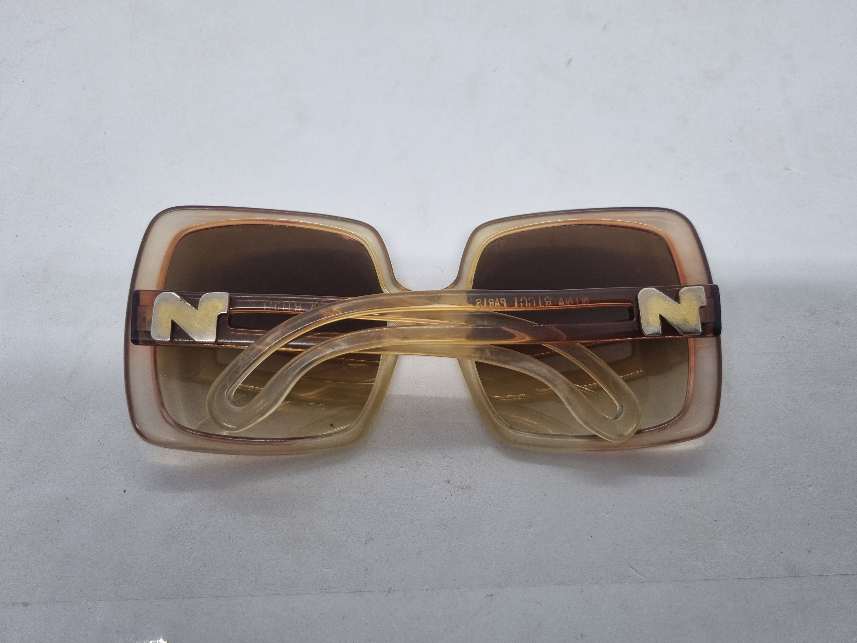 NINA RICCI Vintage Sunglasses Rare Square 130-2-F16 Brown