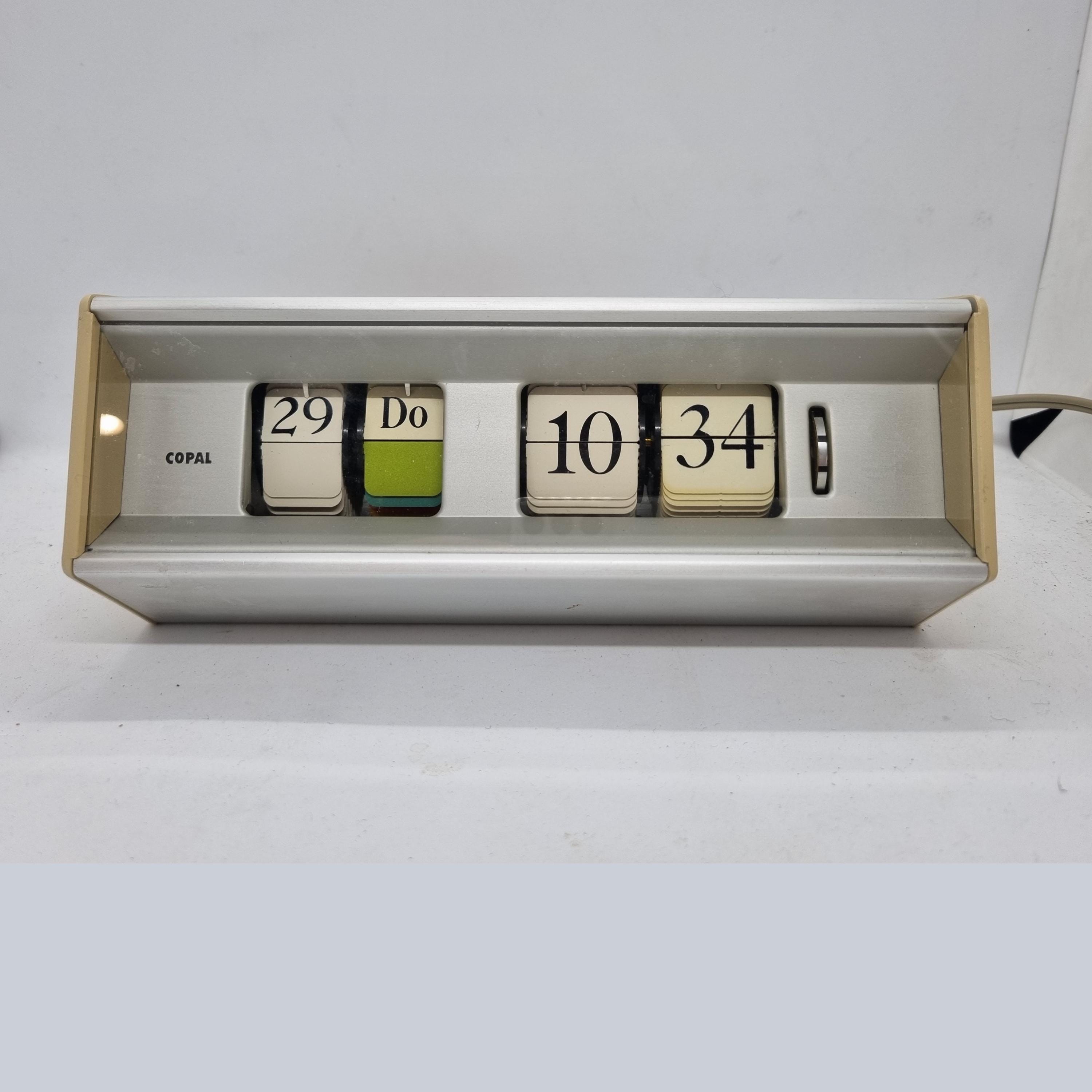 Copal/caslon Clock - Etsy