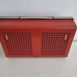 Vintage PHILIPS STEREO 623 turntable portable battery & power 70s portable record player 1970s red Holland excellent condition