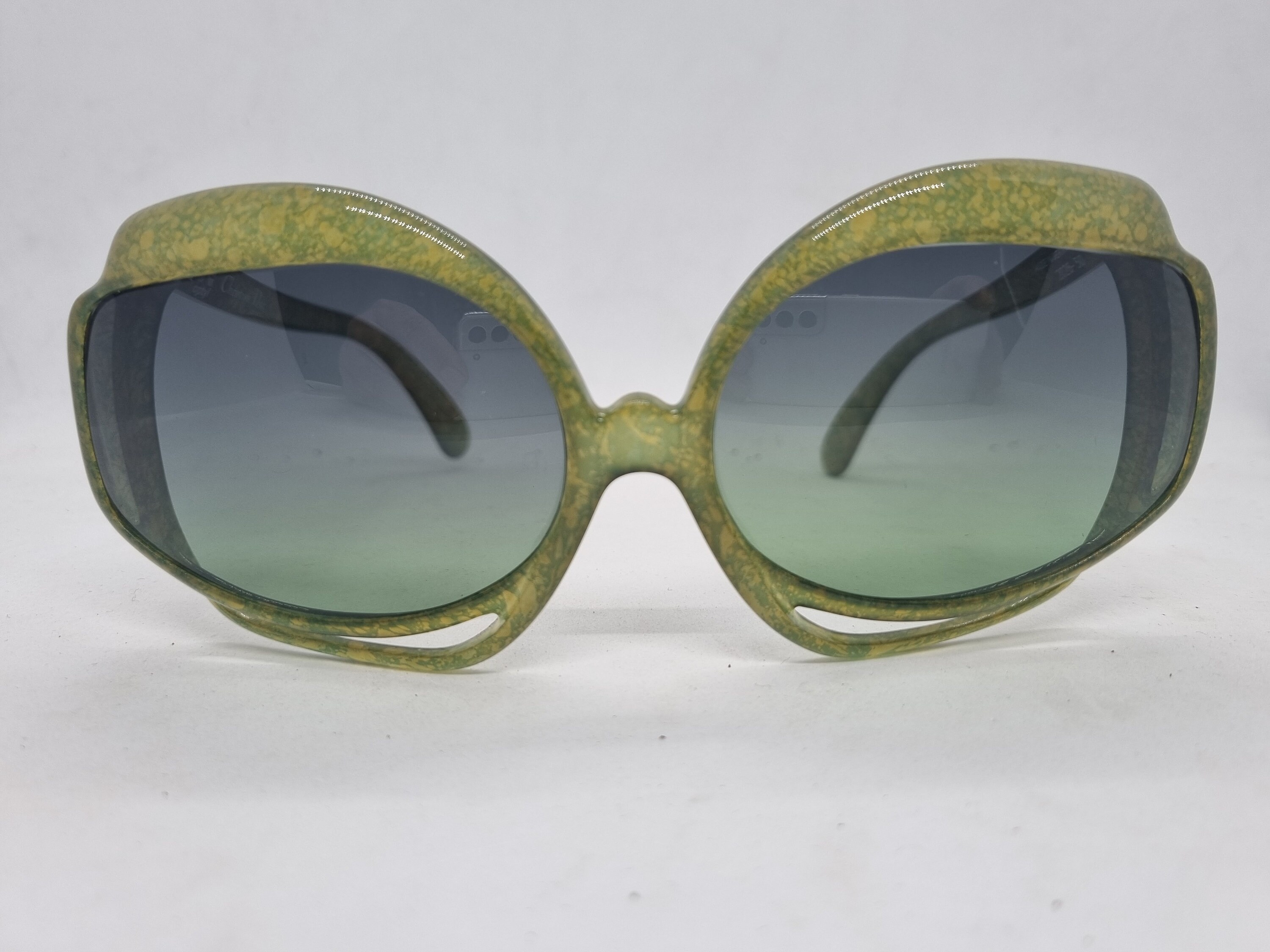 ヴィンテージ 1960年代 ディオール サングラス ヴィンテージ クリスチャン ディオール 2026-50 オーバーサイズ