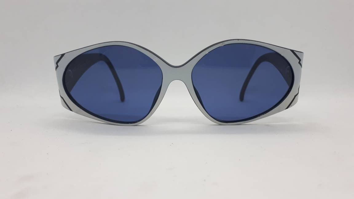 Vintage CHRISTIAN DIOR 2348 Sunglasses 80s Gray Black Frame  display picture 2