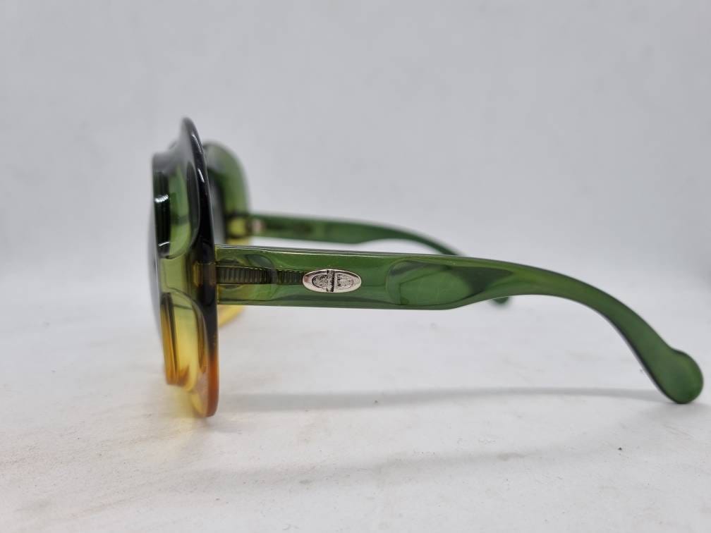 Vintage CHRISTIAN DIOR OVERSIZE Sunglasses 70s Yellow Green Vintage CHRISTIAN DIOR OVERSIZE Sunglasses 70s Yellow Green
