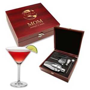 World&#39;s Best Mom Personalized Barware Set - Customised Martini Set for Mom - 5 Piece Steel Barware Gift for Mom - Boxed Cocktail Shaker Set