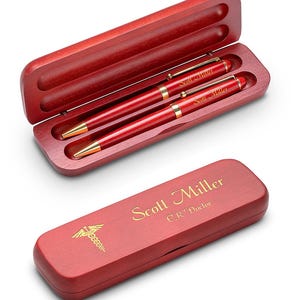 Doctor Theme Personalized Cherry Finish Double Pen Set For Doctors
