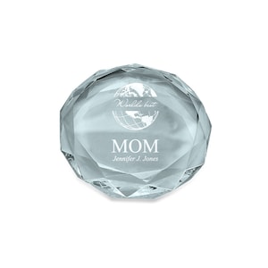 Personalized Crystal Paper Weight with World's Best Mom Motif - Engraved Glass Paper Weight for Mom - Luxury Cut Glass Paper Weight for Mom