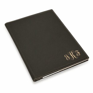 Black Small Portfolio & Notebook con Script Monogram - Personalización gratuita