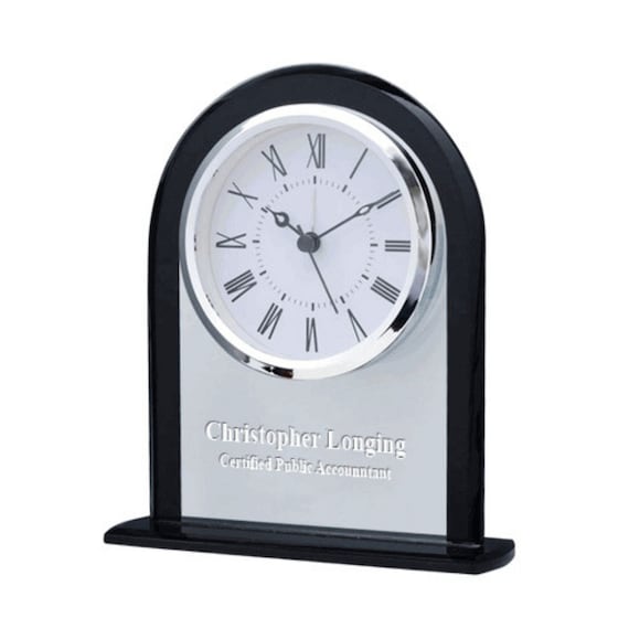 Reloj de escritorio de cúpula de cristal transparente y negro
