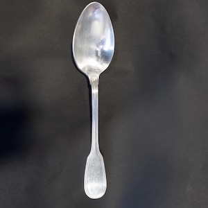 Vintage Hotel Style Silverplate Serving Spoon 8.5” Tablespoon Fiddle & Thread Pattern