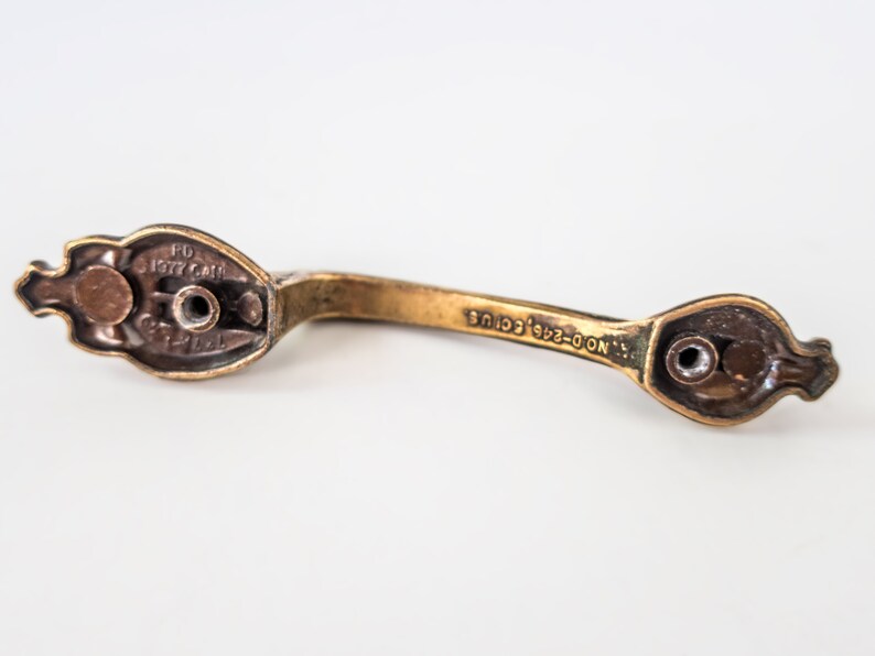 Vintage Brass Dresser Cabinet Door Handles Set Of 12 Pulls Amerock Corp D246501 Mid Century
