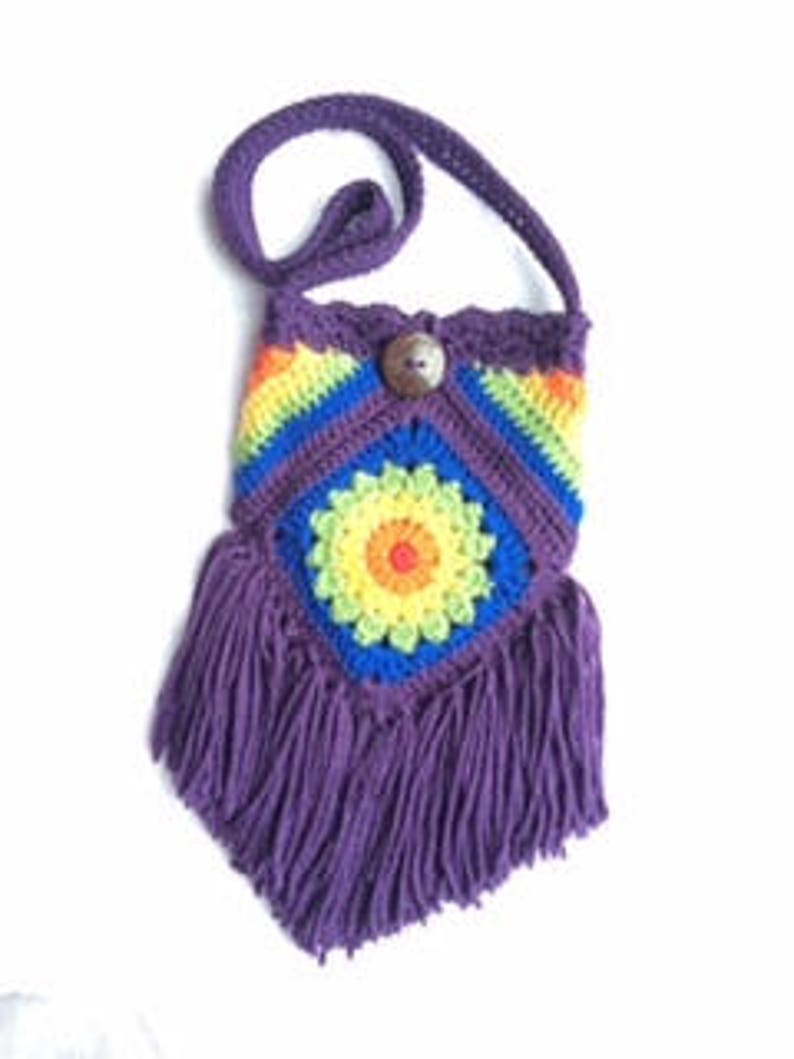 crochet fringe purse
