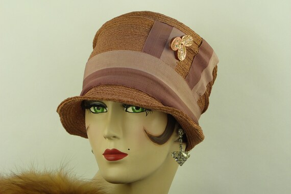 Vintage Hat 1920s USA Pink Straw CLOCHE 