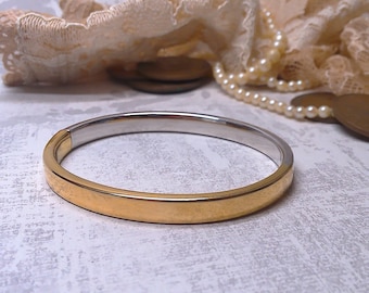18ct Yellow & White Gold Hinged Bangle