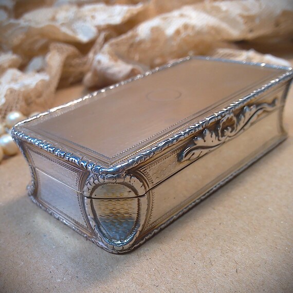 Antique William IV Solid Silver Gilt Lined Snuff … - image 3