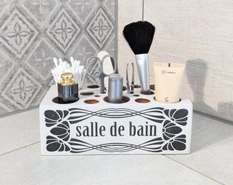 Étagère en bois personnalisable // Rangement pour cosmétiques & ustensiles de salle de bain - avec noms sur demande