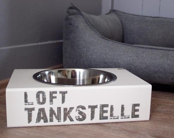 Dogs and cats drinking station for indoor and outdoor use "TankStelle"