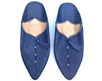 Cobalt Blue Leather Slippers. Blue Leather Babouches. Moroccan Blue Shoes. Women Slippers. Moroccan Slippers. Ethnic Shoes. Chaussons Bleus.