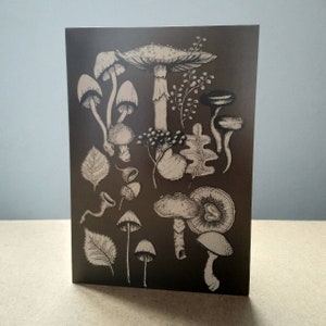 Tarjeta de felicitación del piso del bosque oscuro - Tarjeta de hongos, hongos, botánico del bosque, otoño, otoño, ilustración, Blank Mori Cottagecore