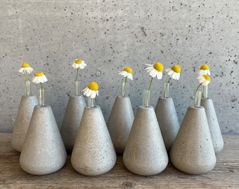 Concrete flask | concrete vase | concrete flower holder