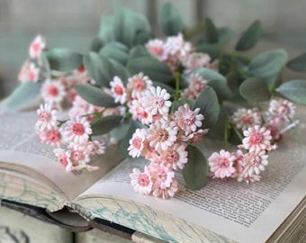 Soft Pink Daisy Bush – Spring Flowers, Cottagecore Timeless, Farmhouse Table Decor, Centerpiece