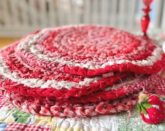 Found Red Round Rag Braided Placemat Hand Woven Gingham Red and White