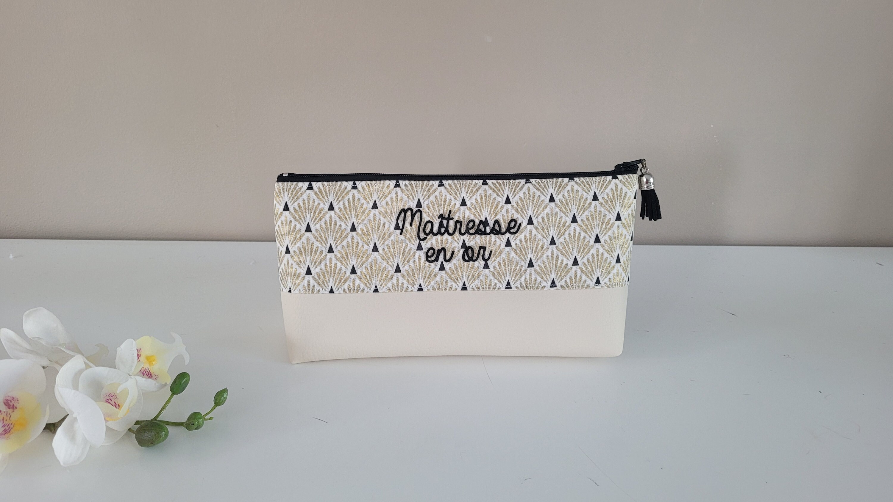 Trousse École Beige et Noir Personnalisée avec Le Prénom