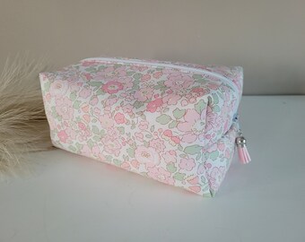 Trousse matelassée en liberty betsy rose poudre