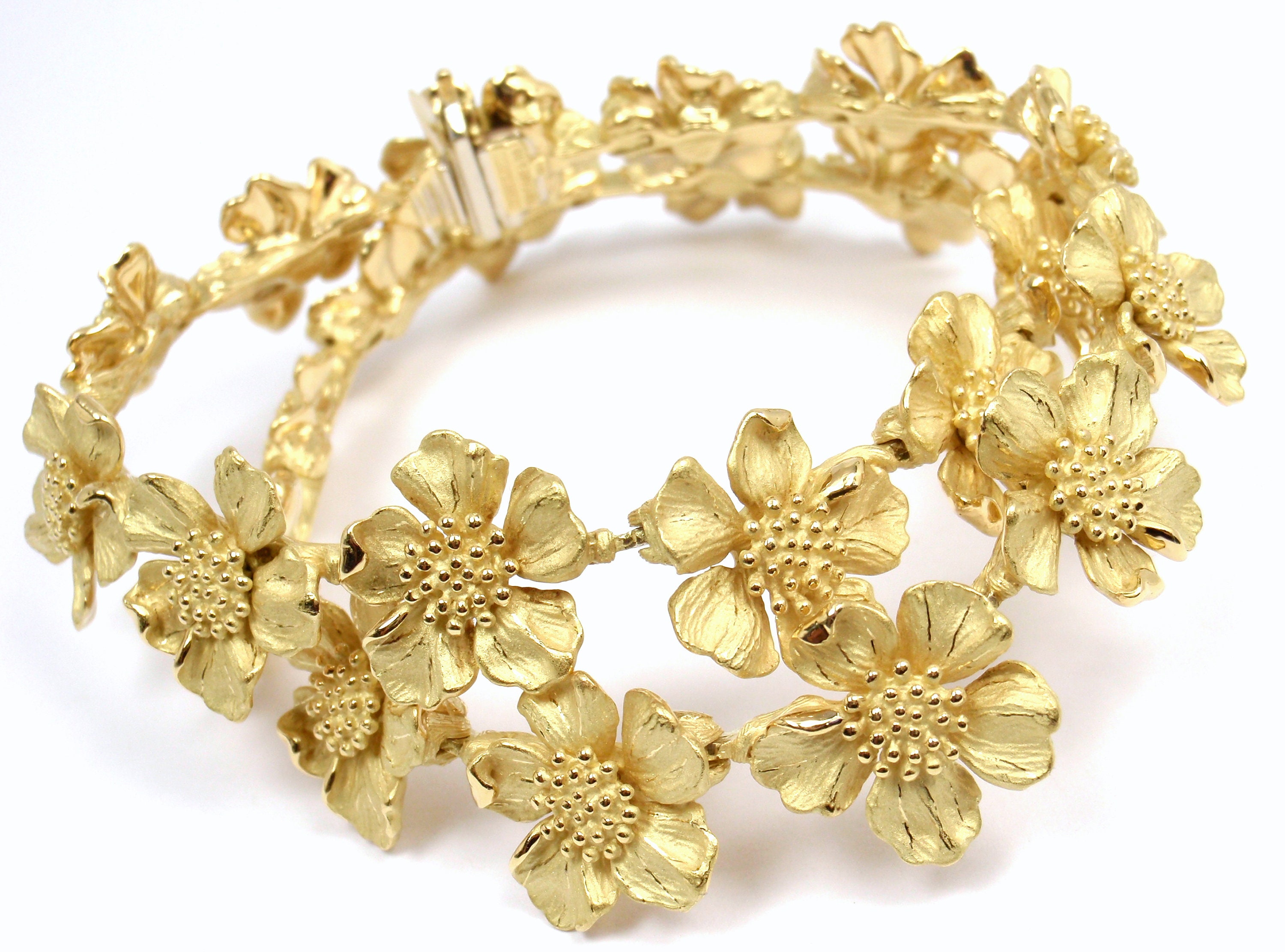 Tiffany gold charm bracelet from the 1940s - Tiffany