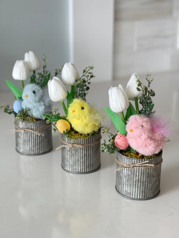 5 Tiny DIY Projects: From Mini Floral Arrangements to Toy Disco Balls, Architectural Digest