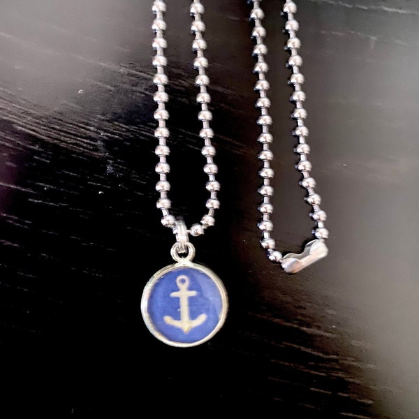 Mini Anchor Pendant