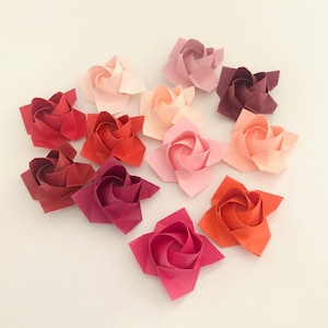 12 Origami Red Roses