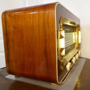 Vintage antique tube radio speaker system with Bluetooth and Wifi . Wifi speaker image 8