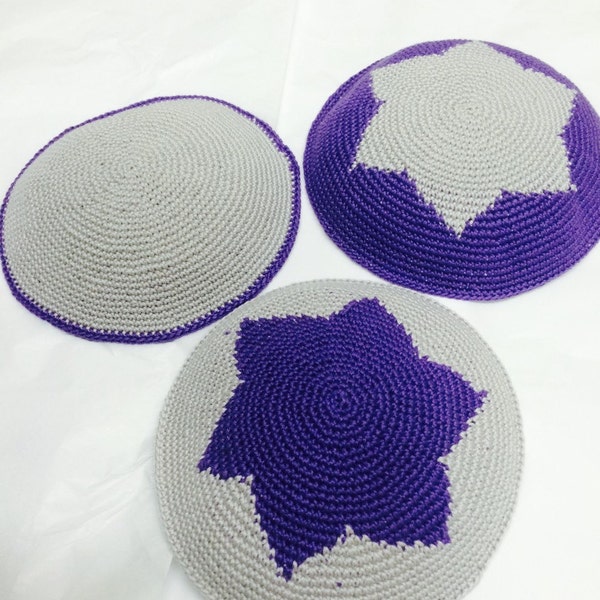 Designer Lila Kippot