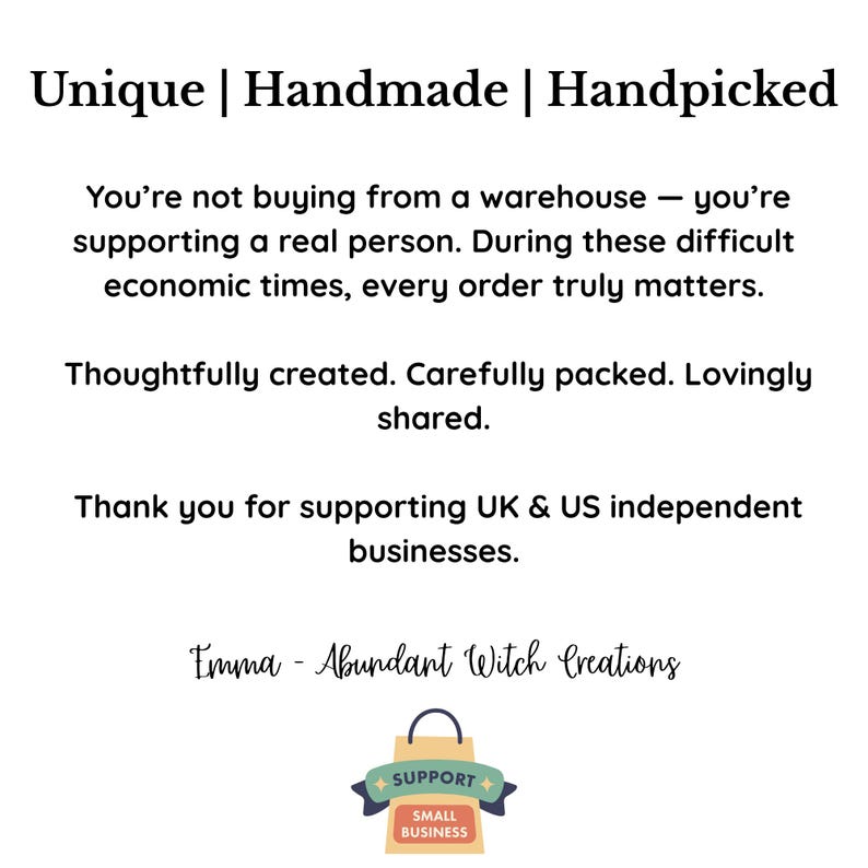 K&ouml;nnte beinhalten: Wei&szlig;er Hintergrund mit Text: "Unique | Handmade | Handpicked". Der Text lautet auch: "Vielen Dank f&uuml;r die Unterst&uuml;tzung unabh&auml;ngiger Unternehmen in Gro&szlig;britannien und den USA." Grafik einer kleinen Einkaufstasche.