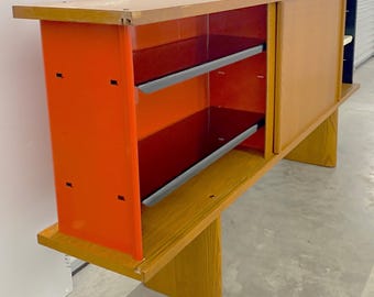 Jean Prouvé en Charlotte Perriand 'Antony'-kast van Modernica, 2001