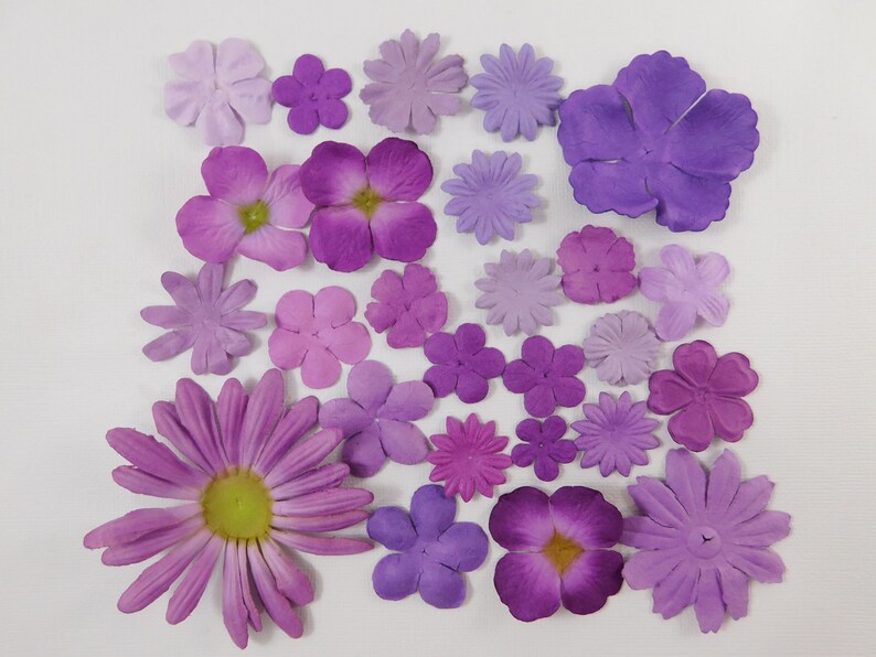 Prima Paper Flowers Purple Assortment No 525 Got Flowers prima flowers sampler lilac plum lavender daisy crafts scrapbooking card making