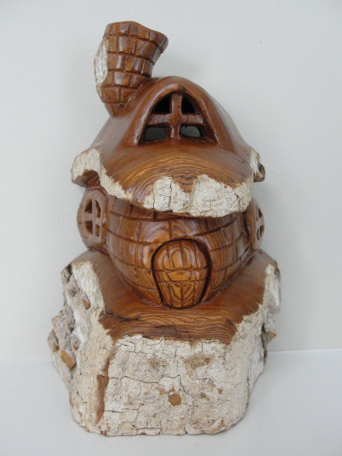 Hobbit Haus mit Dachboden auf Rocky Cliff freistehende | Etsy