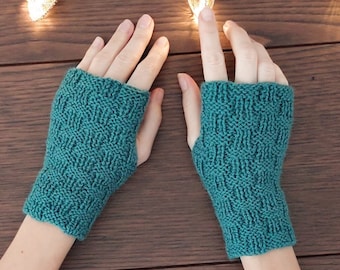 Easy KNITTING PATTERN knit fingerless gloves checker stitch beginner easy winter wool short mittens arm warmers dk worsted yarn 3 mm needles