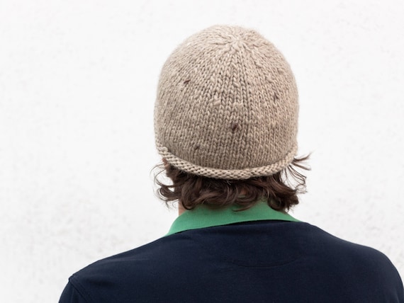 Mens knit hat hot sale with brim pattern