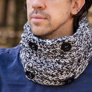 STRICKANLEITUNG Merino Wolle Schlauchschal Herren Strickschal Schal Knopf Schal Pdf Winterstrickmuster Schal sofort digitaler Download