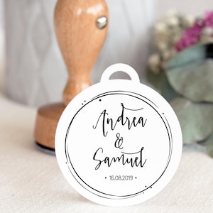 Holzstempel // Hochzeitsstempel // rund // personalisiert // Brautpaar // Namen