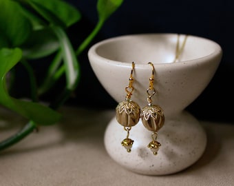 Gocce del globo d'oro Radhe