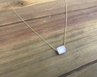 Raw Kunzite Floating Stone Necklace ~ 14K Gold Fill ~ Bridesmaid Necklace ~ Minimalist Necklace ~ Layering Necklace ~ Pink Gemstone