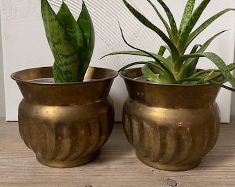 Small Brass Planters - Vintage Set of 2, Cache Pots, Indoor Planters - Solid Brass with Aged Patina - Boho Chic - Midcentury