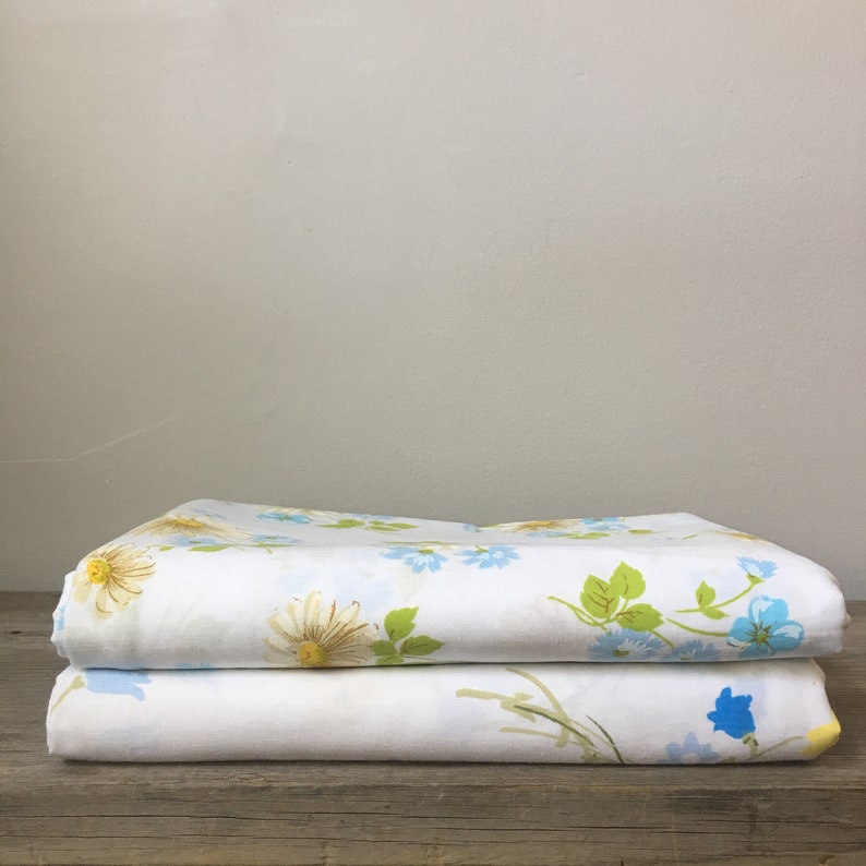 Midcentury Textiles for Quilting and Sewing Coordinated Floral Fabric Sears Morgan Jones Two Vintage Flat Sheets FREE SHIPPING!